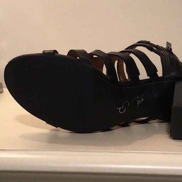 EUC Black Strappy Block Heels - Picture 8 of 8